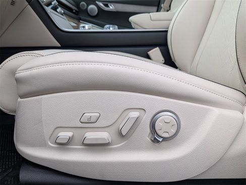 New 2026 Genesis GV80 2.5T Prestige image 13