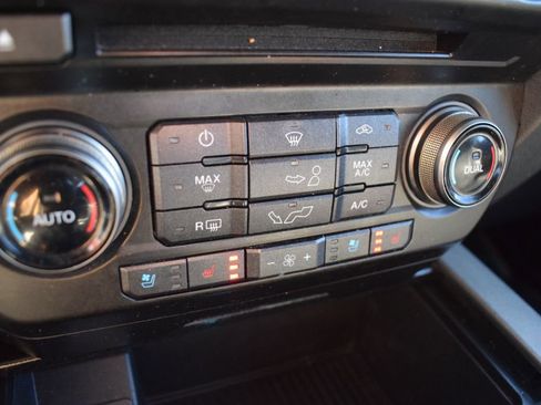 Used 2018 Ford F150 Raptor w/ Equipment Group 802A Luxury image 21