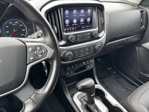 Used 2021 Chevrolet Colorado ZR2 image 16