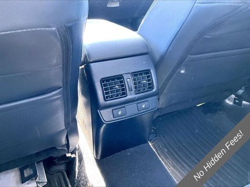 Used 2017 Subaru Outback 3.6R Limited AWD/4WD image 27