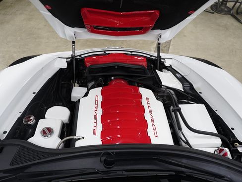 Used 2014 Chevrolet Corvette Stingray Coupe RWD image 18