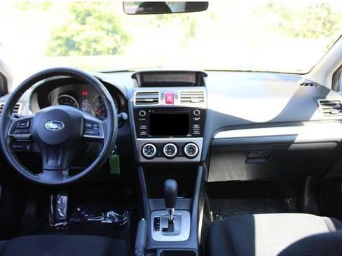 Used 2015 Subaru Impreza 2.0i Premium AWD/4WD image 8