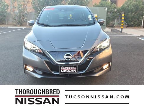 Certified 2020 Nissan Leaf SV w/ SV Technology Package image 1