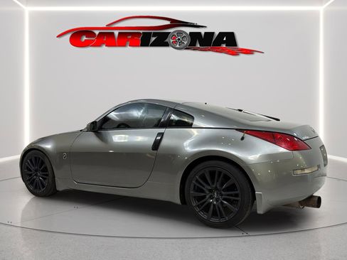 Used 2004 Nissan 350Z Enthusiast image 7