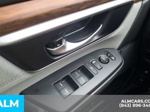 Used 2019 Honda CR-V EX image 15