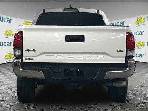 Used 2023 Toyota Tacoma SR5 image 5