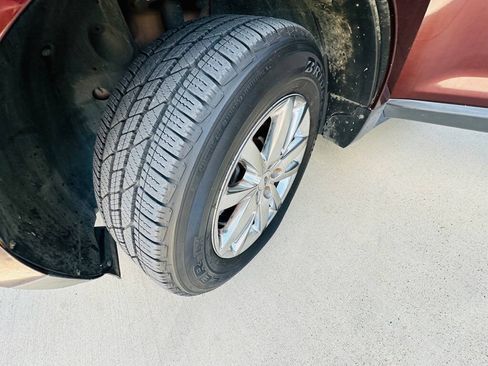 Used 2012 Ford Edge SEL FWD image 29