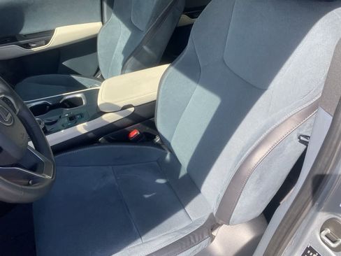 Used 2023 Lexus RZ 450e Premium w/ Accessory Package (Z1) image 11