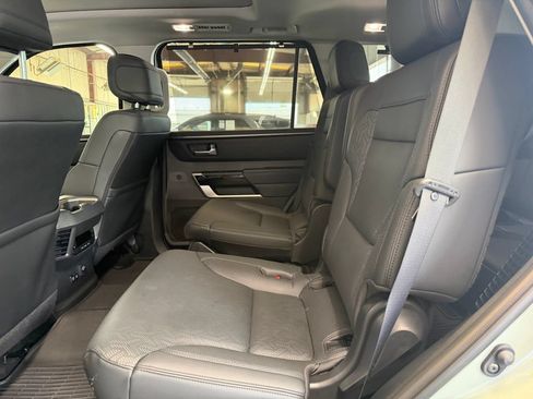 Used 2024 Toyota Sequoia Limited w/ TRD Off-Road Package AWD/4WD image 22