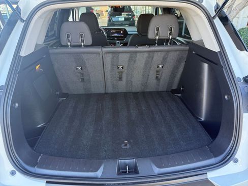 Used 2025 Chevrolet TrailBlazer LT image 30