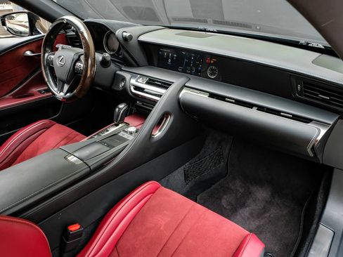Used 2018 Lexus LC 500 Coupe w/ Sport Package RWD image 12