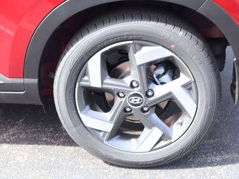 New 2026 Hyundai Venue SEL FWD image 5