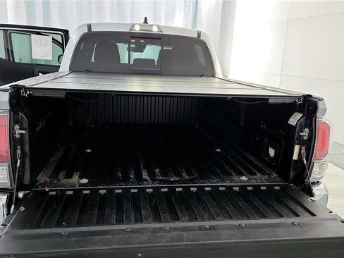 Certified 2023 Toyota Tacoma TRD Off-Road image 20