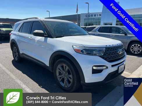 Used 2021 Ford Explorer XLT w/ Equipment Group 202A AWD/4WD image 7