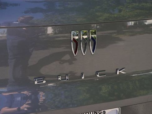 New 2025 Buick Envista Avenir image 6