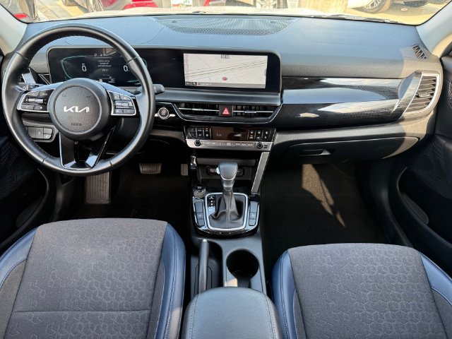 Used 2025 Kia Seltos S FWD image 23