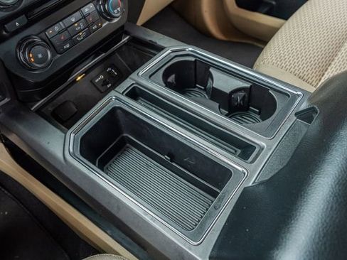 Used 2015 Ford F150 XLT w/ Equipment Group 302A Luxury image 30