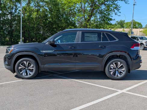 New 2026 Volkswagen Atlas Cross Sport SE AWD/4WD image 3