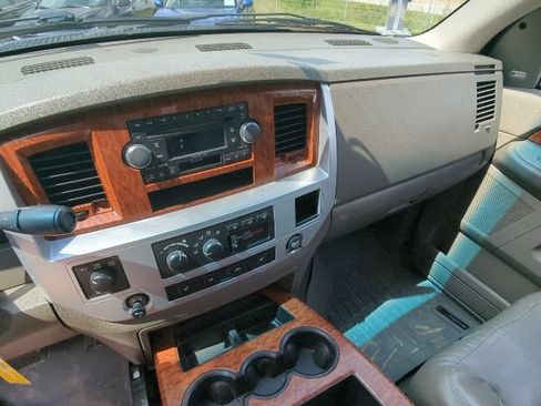 Used 2007 Dodge Ram 2500 Truck Laramie w/ Protection Group AWD/4WD image 19
