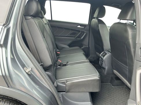 Used 2022 Volkswagen Tiguan SE R-Line FWD image 23
