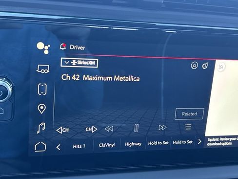 Used 2024 GMC Sierra 2500 AT4X image 39