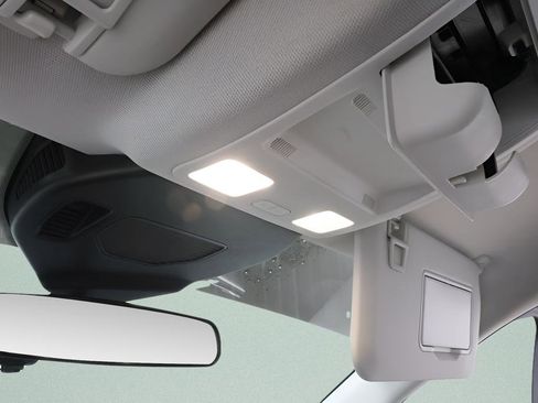 Used 2021 Ford Escape SE w/ Convenience Package image 17