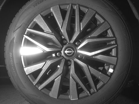 Used 2025 Nissan Altima 2.5 SV image 15