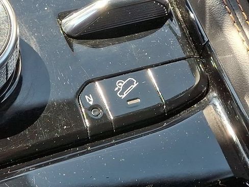Used 2022 Jeep Grand Cherokee L Summit AWD/4WD image 25
