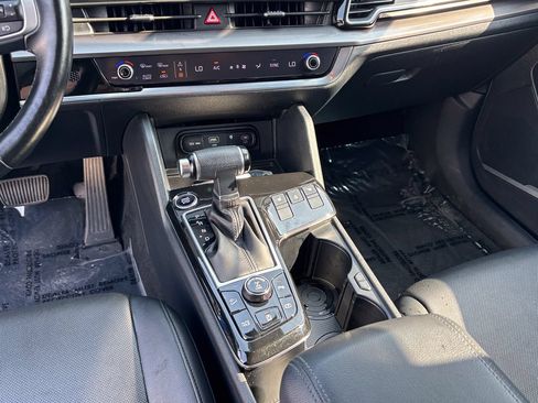 Used 2023 Kia Sportage EX AWD/4WD image 24