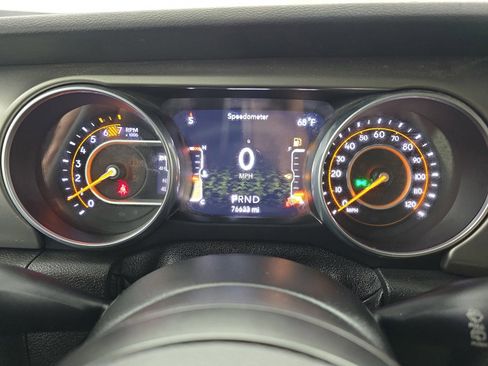 Used 2018 Jeep Wrangler Unlimited Sport S AWD/4WD image 22