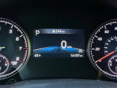 Used 2023 Hyundai Santa Fe SEL AWD/4WD image 25