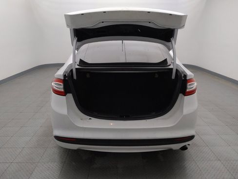 Used 2014 Ford Fusion SE image 29