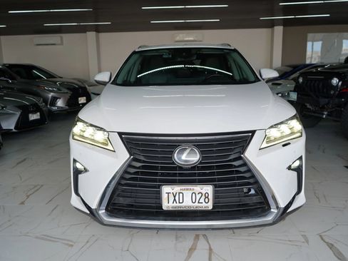 Used 2019 Lexus RX 350L FWD image 2