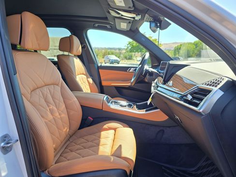 New 2026 BMW X5 xDrive50e AWD/4WD image 14