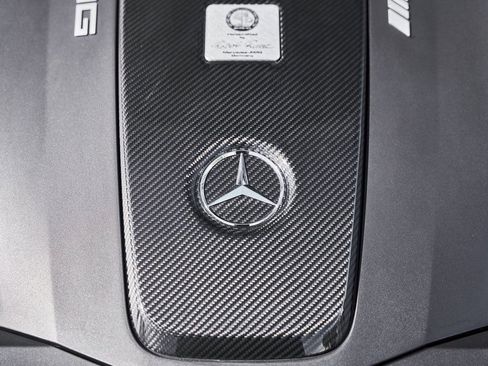 Used 2020 Mercedes-Benz AMG GT R image 27