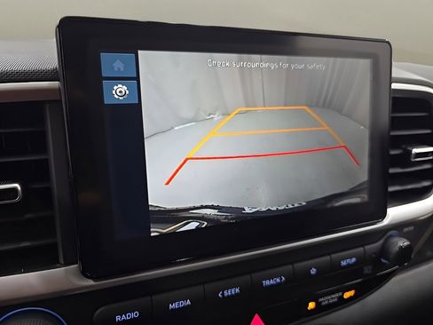 New 2026 Hyundai Venue SEL FWD image 25