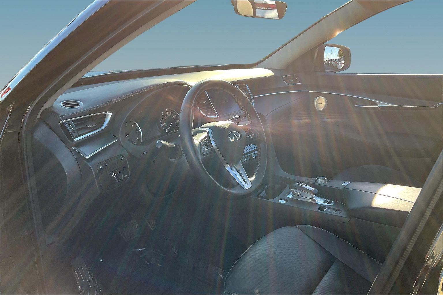 Certified 2024 INFINITI QX50 Luxe AWD/4WD image 16