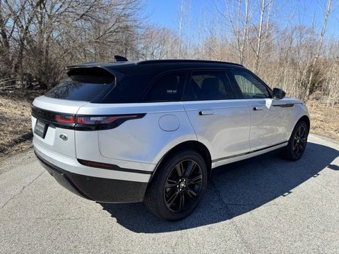Certified 2023 Land Rover Range Rover Velar R-Dynamic S image 6