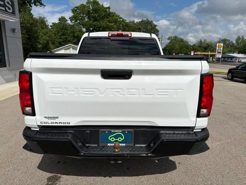 Certified 2023 Chevrolet Colorado Z71 w/ Z71 Convenience Package 2 AWD/4WD image 4