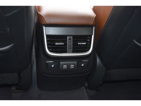 Used 2022 Subaru Outback Touring w/ Popular Package #2 image 16