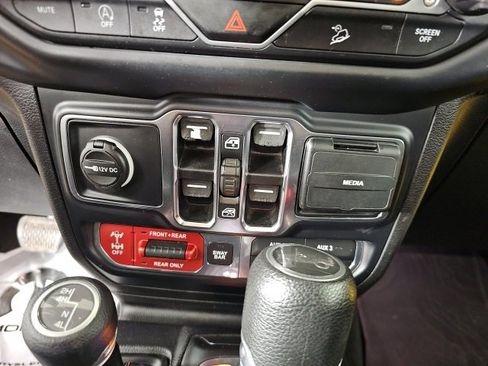 Certified 2019 Jeep Wrangler Unlimited Rubicon image 22