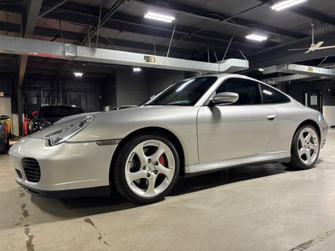 Used 2002 Porsche 911 Carrera 4S AWD/4WD image 3