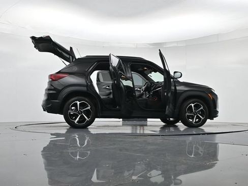 Used 2022 Chevrolet TrailBlazer RS FWD image 53