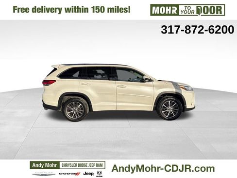 Used 2018 Toyota Highlander XLE image 8