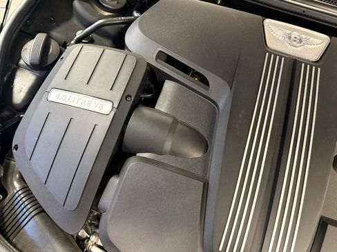 Used 2015 Bentley Flying Spur V8 image 28