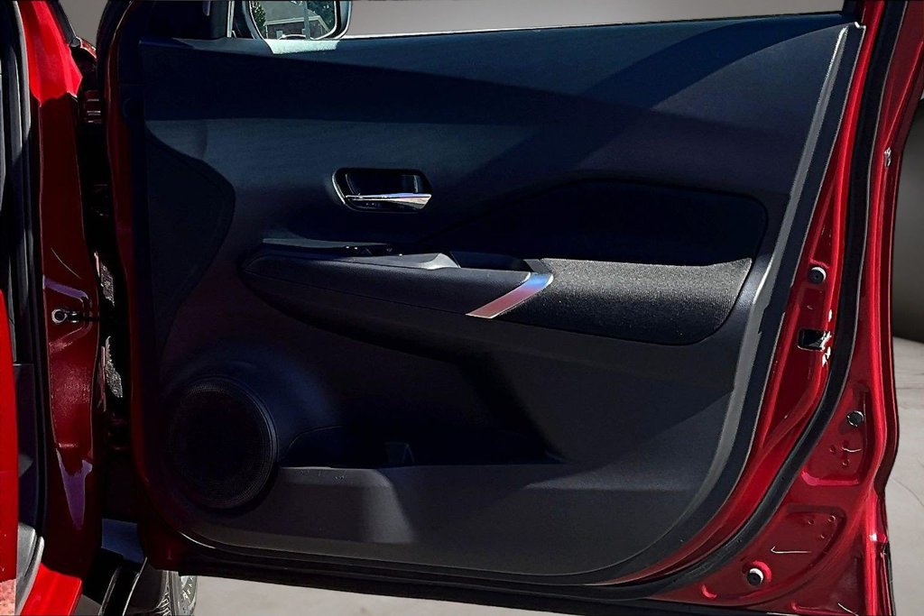 Certified 2024 Nissan Kicks SV FWD image 27