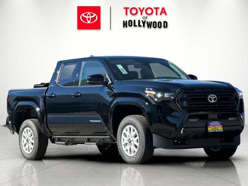 New 2026 Toyota Tacoma SR5 image 2