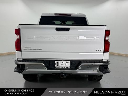 Used 2023 Chevrolet Silverado 1500 LTZ AWD/4WD image 7