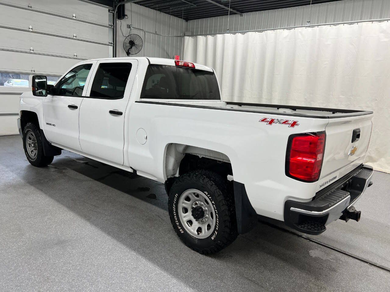 Used 2016 Chevrolet Silverado 3500 W/T w/ WT Convenience Package AWD/4WD image 6