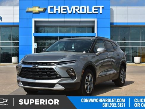 New 2026 Chevrolet Blazer LT w/ LPO, Floor Liner Package FWD image 1
